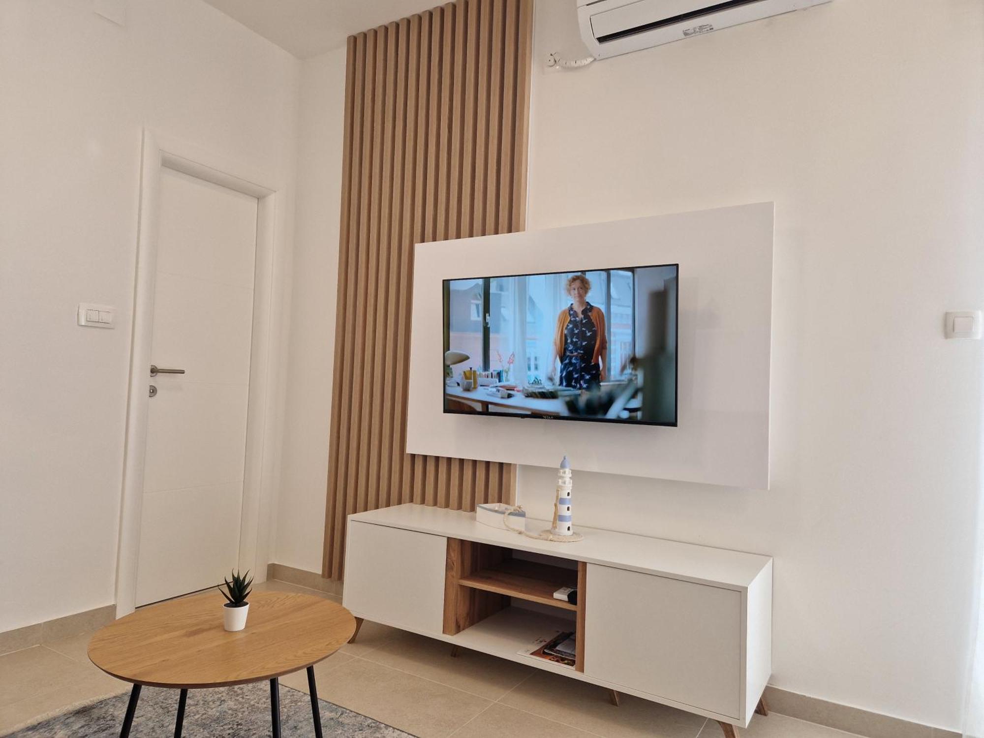 Apartment Ana - Gradac Carnac Ngoại thất bức ảnh
